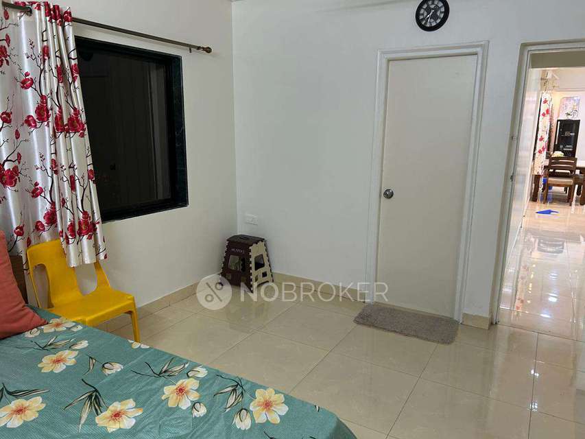 3 BHK Flat In Silver Dale Co Op Hsg Socy Bt Kawade Road for Rent  In Bt Kawade Bus Stop