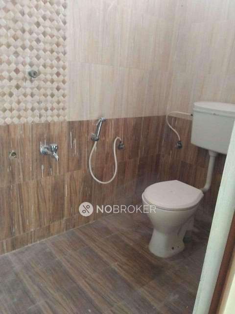 2 BHK Flat In Sreepuram Nivas For Sale  In Gowriwakkam