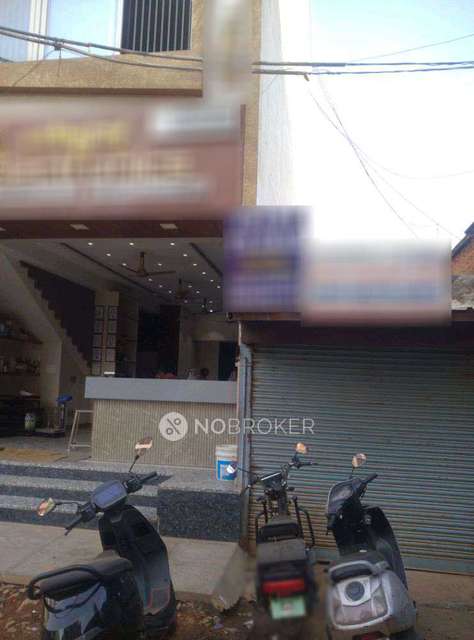 Shop in New Tharagupet, Bangalore for sale 