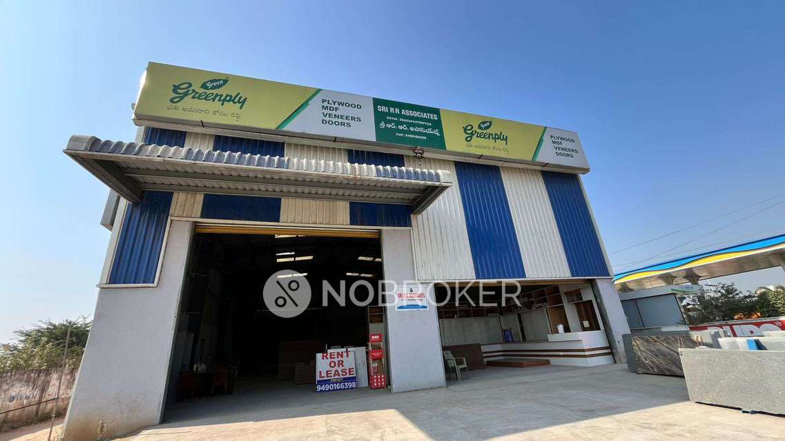 Godown/Warehouse in Padmavathi Filling Station - Bpcl, Hyderabad for Rent 