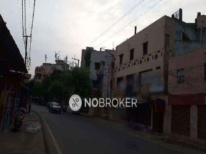 Shop in Ramkoti, Hyderabad for Rent 