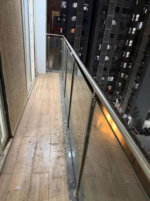 2 BHK Flat In Skyline Heights for Rent  In Goregaon West