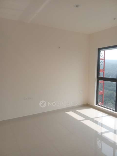 3 BHK Flat In Lodha Woods For Sale  In Kandivali East