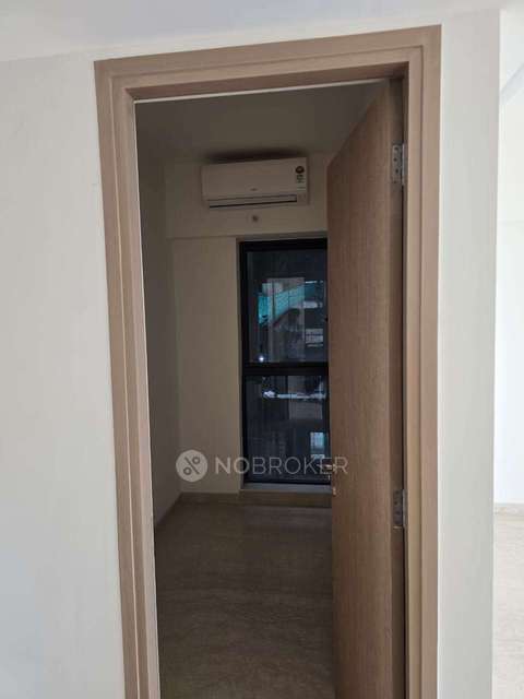 3 BHK Flat In Lodha Woods For Sale  In Kandivali East