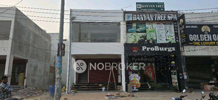 Showroom in Huda Market Sector 46, Gurgaon for Rent 