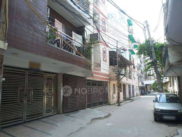 2 BHK Flat For Sale  In Mahavir Enclave