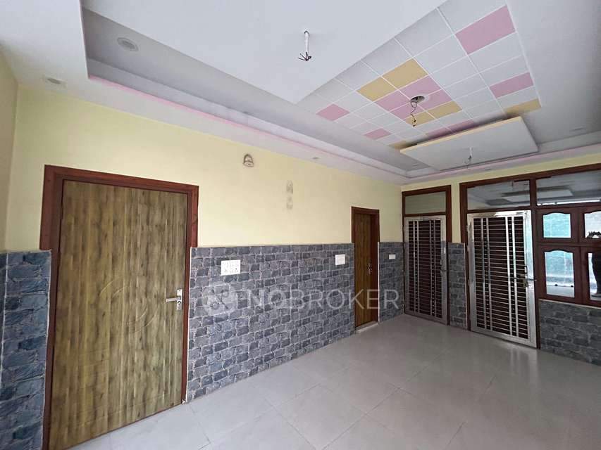 1 BHK House for Rent  In Sector 105 