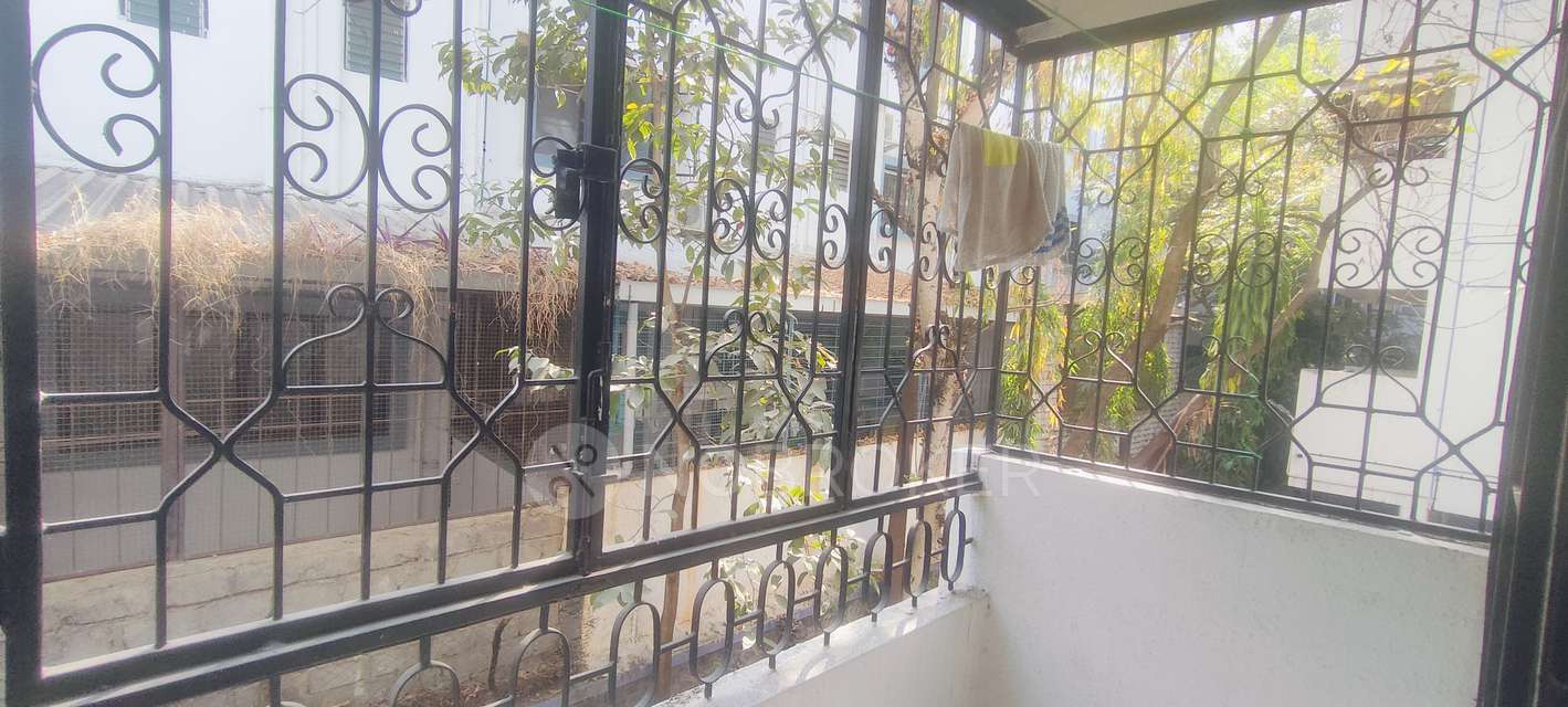 2 BHK Flat In Blue Line Society for Rent  In Viman Nagar