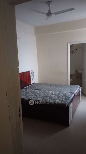 2 BHK Flat In Shree Vardhman Mantra Towers for Rent  In Sector 67