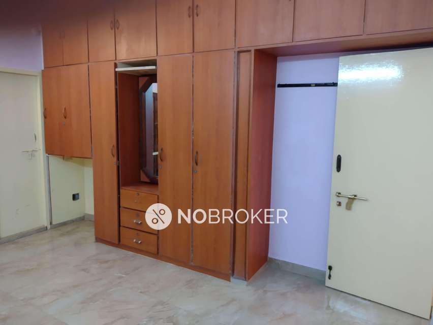 2 BHK Flat In Sea Shell For Sale  In Thiruvanmiyur