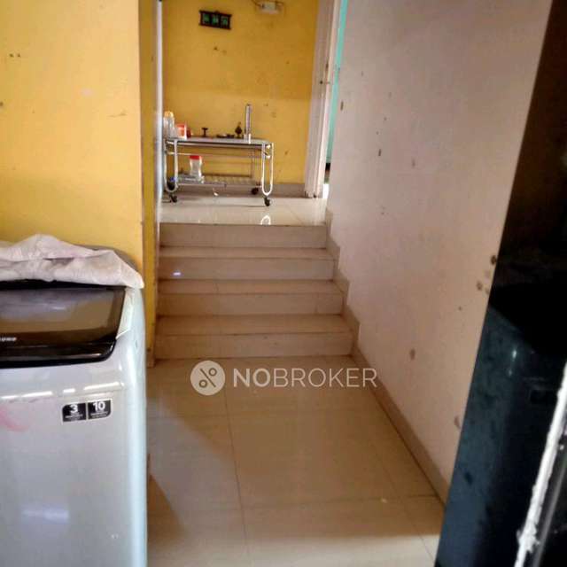 2 BHK Flat In Sector 9 For Sale  In Vashi Kopar Khairane Road, Vashi