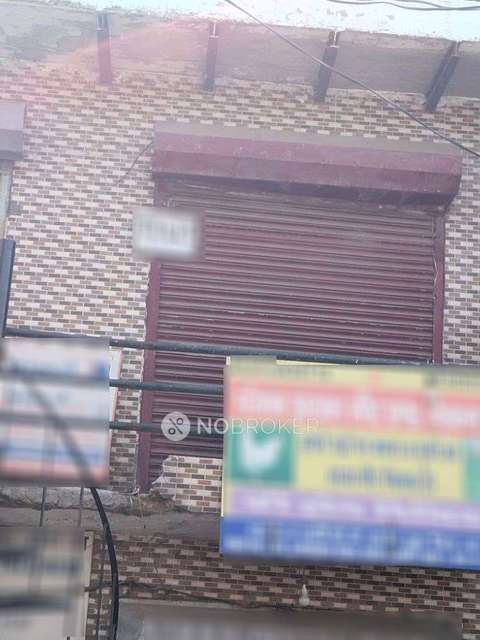 Shop in Sector 15, Faridabad for Rent 