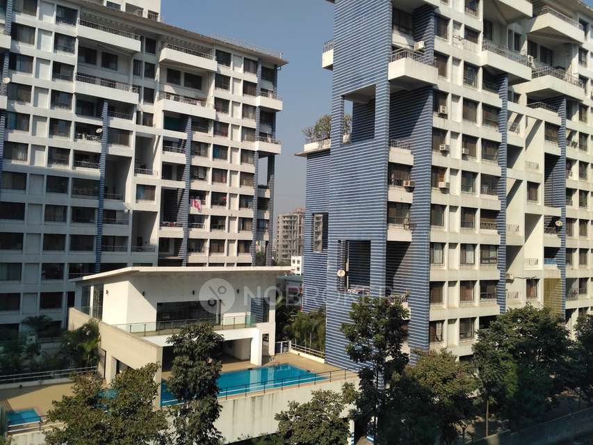 2 BHK Flat In Sapphire Green Park Society for Rent  In Maan