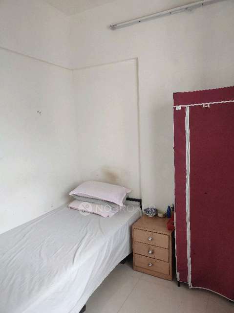 PG for Boys in Adarsh Building, 1, New Link Rd, Oshiwara, Jogeshwari West, Mumbai, Maharashtra 400104, India