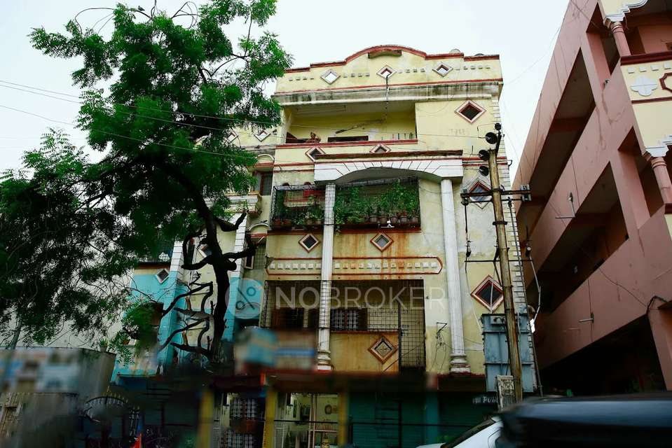 2 BHK Flat In Gayatri Residency for Rent  In Amberpet