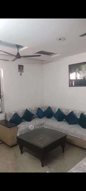 PG for Anyone in Ramesh Nagar