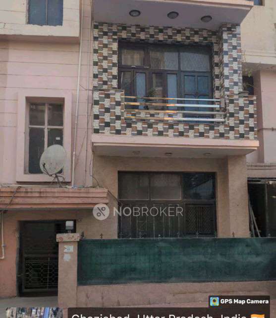 2 BHK Flat In Parsavnath Paradise Mohannagar for Rent  In Parsavnath Paradise