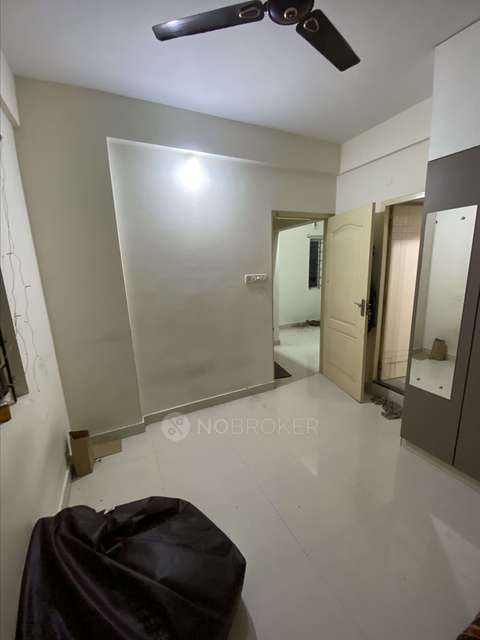 Single Room for Male In 2 BHK  In Hsr Layout