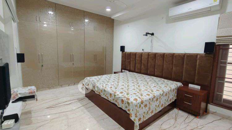 3 BHK Flat In Radhe Krishna Apartment for Rent  In West Mambalam