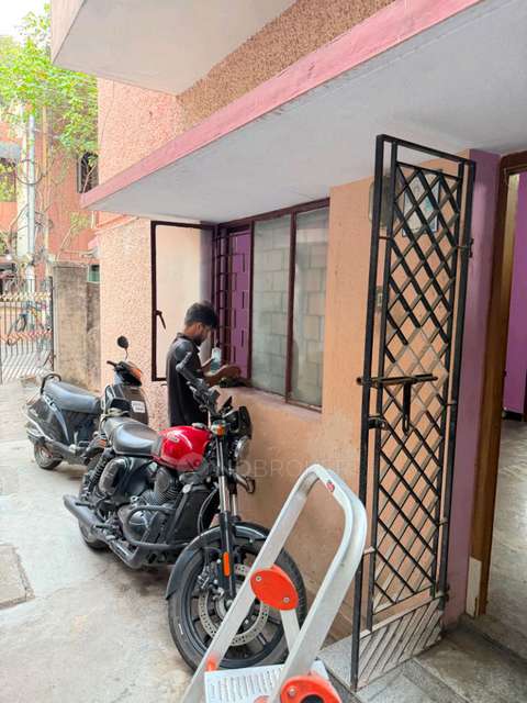 1 BHK Flat In Ramakrishna Apartment,nanganallur for Rent  In Lakshmi Nagar 7th Street Extension