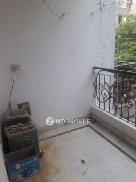 1 BHK Flat In Standalone Building  For Sale  In Sector 24
