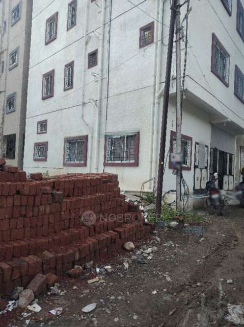 PG for Girls in Loni Kalbhor