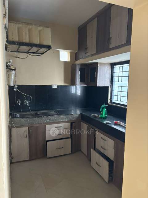 2 BHK Flat In Splendour Apartments,  Gajularamaram, Hyderabad For Sale  In  Gajularamaram, Hyderabad