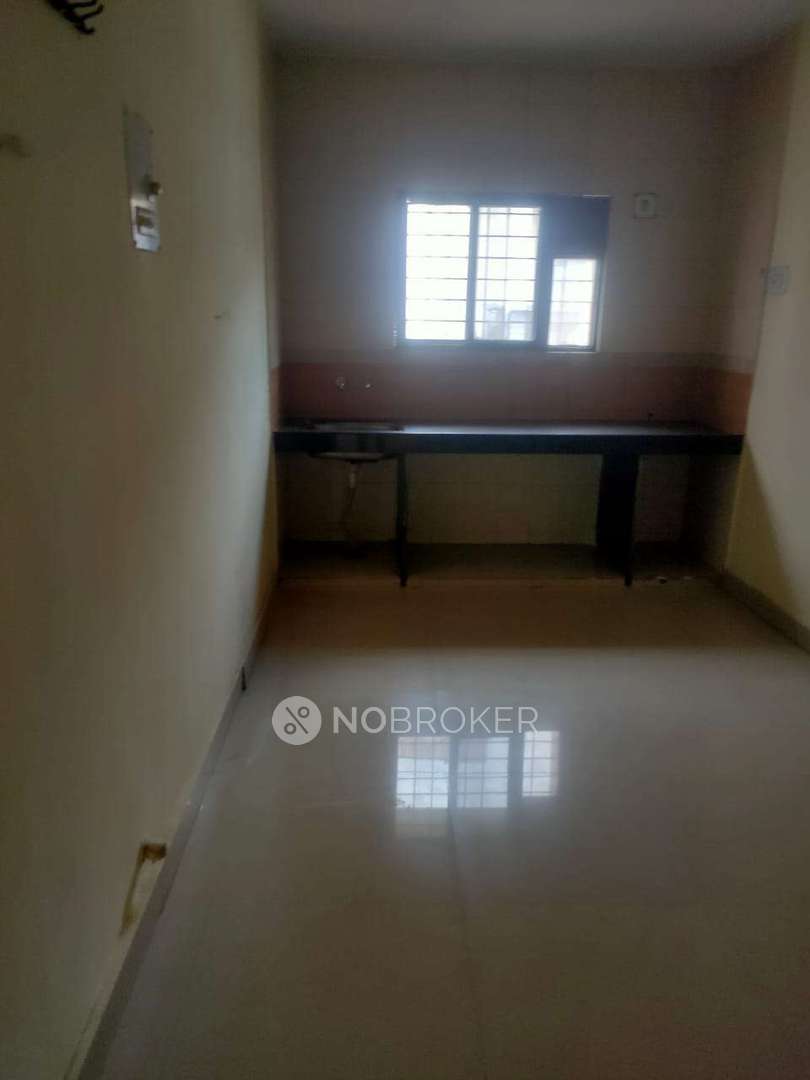 1 RK Flat In Maitri Building for Rent In Shivshakti Villa Papde Wasti Road, Bijle Nagar, Papde Wasti, Phursungi, Pune, Maharashtra 412308