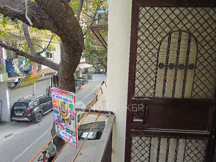 PG for Boys in Rohini