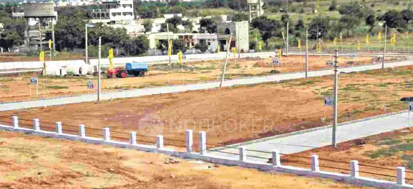 Plot For Sale  In Yamuna Expressway Smart Cities