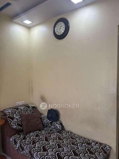 2 BHK Flat In Vandana Apartments, Mira Road East for Rent  In Mira Road East