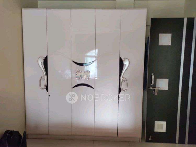 Single Room for Female In 1 BHK  In Shraddha Terrace, Gultekdi In Kailash Heights