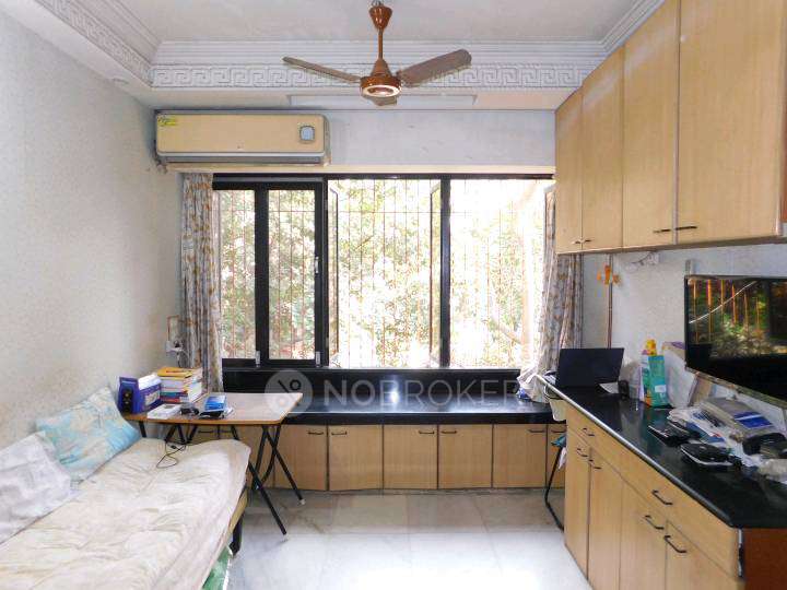 1 BHK Flat In Kunal Apartment For Sale  In Vile Parle West