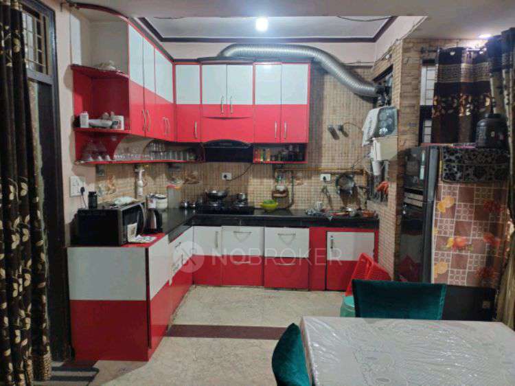 4 BHK Flat In F Block, Lajpat Nagar Near Ambay Hospital For Sale  In Lajpat Nagar F Block 