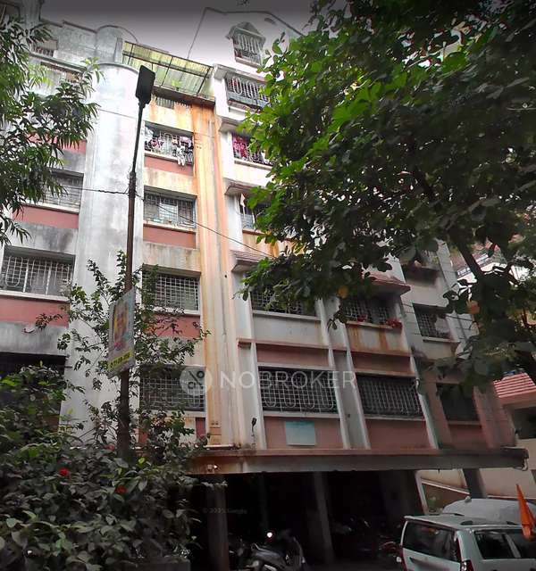 Shared Room for Male In 1 BHK  In Shivnagari Society In Kothrud