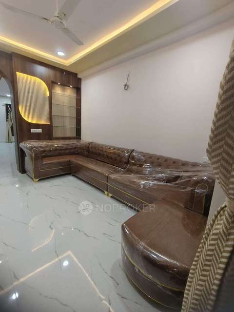 2 BHK Flat In Al Noor Residency For Sale  In Toli Chowki