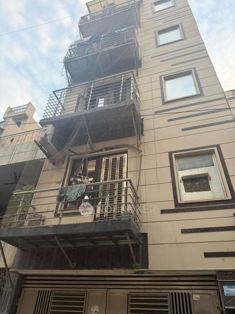 PG for Girls in Pitam Pura