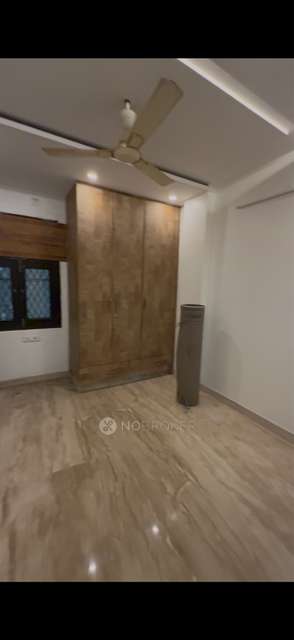 PG for Girls in Pitam Pura