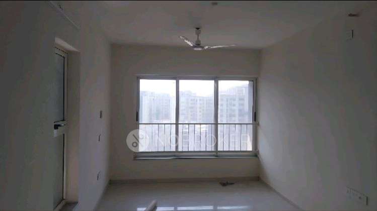 2 BHK Flat In Adhiraj The Capital Tower for Rent  In Adhiraj Capital City