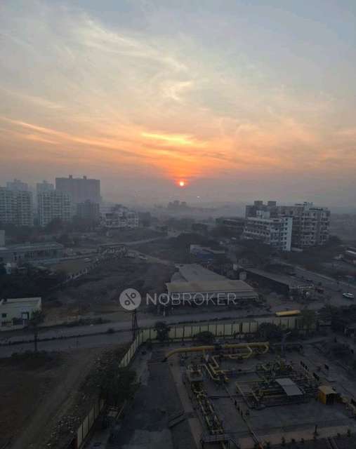 2 BHK Flat In El Progreso  for Rent  In Mr7m+x3 Pimpri-chinchwad, Maharashtra, India