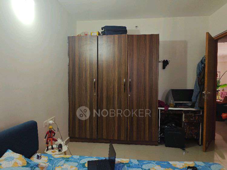 Single Room for Male In 3 BHK  In Indis One City In Kukutpally