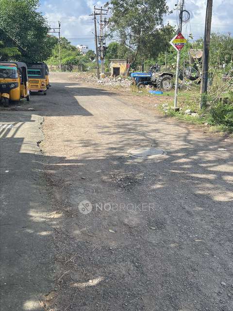 Plot For Sale  In Medavakkam