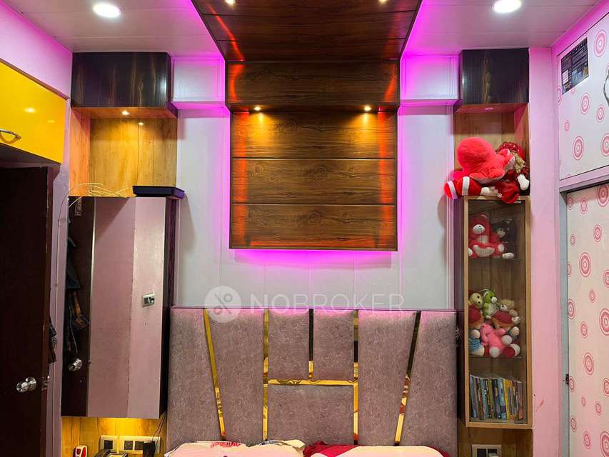 2 BHK Flat In Kw Srishti For Sale  In Raj Nagar Extension