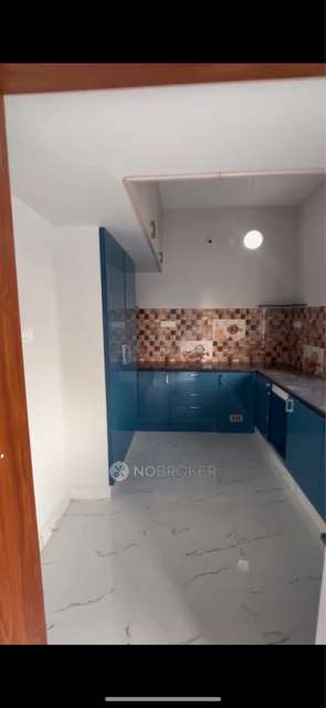 Single Room for Female In 3 BHK  In Aj Naveen Flats In Medavakkam