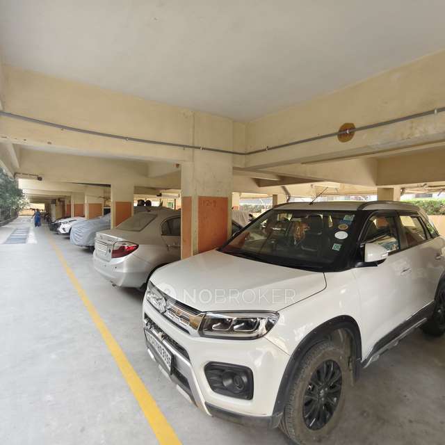 3 BHK Flat In Devi Nilayam Apartments For Sale  In Kothapet