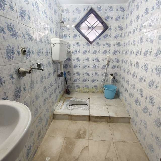 3 BHK Flat In Devi Nilayam Apartments For Sale  In Kothapet