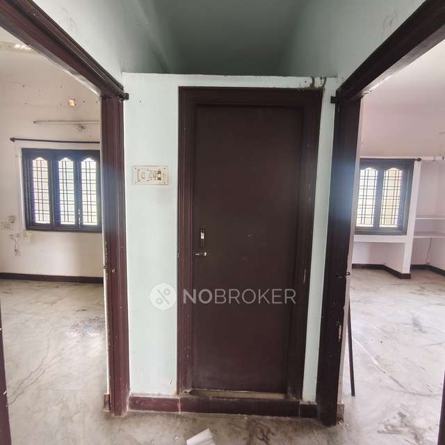 3 BHK Flat In Devi Nilayam Apartments For Sale  In Kothapet