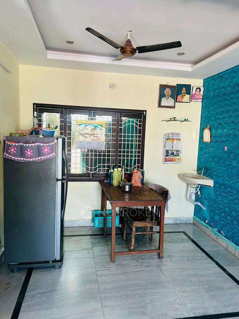 2 BHK Flat In Sri Sai Krishna Residency For Sale  In Borabanda