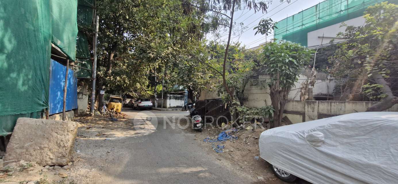 Plot For Sale  In Malakpet