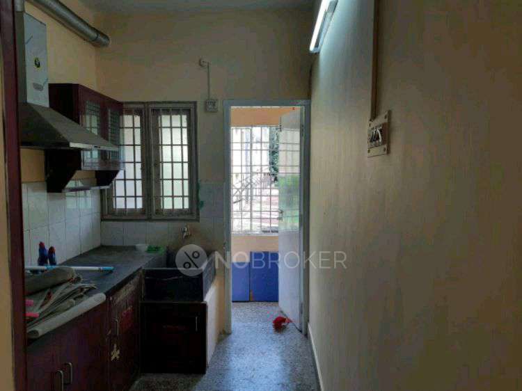 2 BHK Flat In Rose Garden Belly Area for Lease  In 69, G Block, Annanagar East, Chennai, Tamil Nadu 600102, India